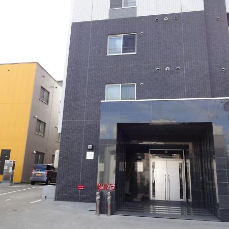 Apartament ようこそ札幌へ! 大通公園まで地下鉄10分 定員6名 Firetv完備 1階はセコマ Zewnętrze zdjęcie