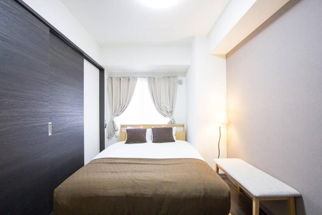 Apartament ようこそ札幌へ! 大通公園まで地下鉄10分 定員6名 Firetv完備 1階はセコマ Zewnętrze zdjęcie
